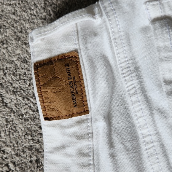 American Eagle Hi-Rise Shortie shorts - Picture 7 of 10